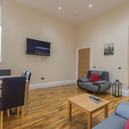 New 3-Bedroom Apartment Close To City Centre EDI Buitenkant foto