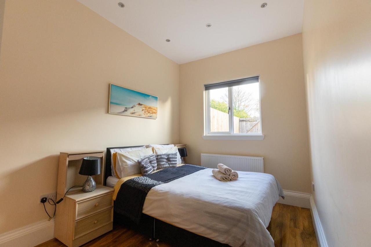 New 3-Bedroom Apartment Close To City Centre EDI Buitenkant foto