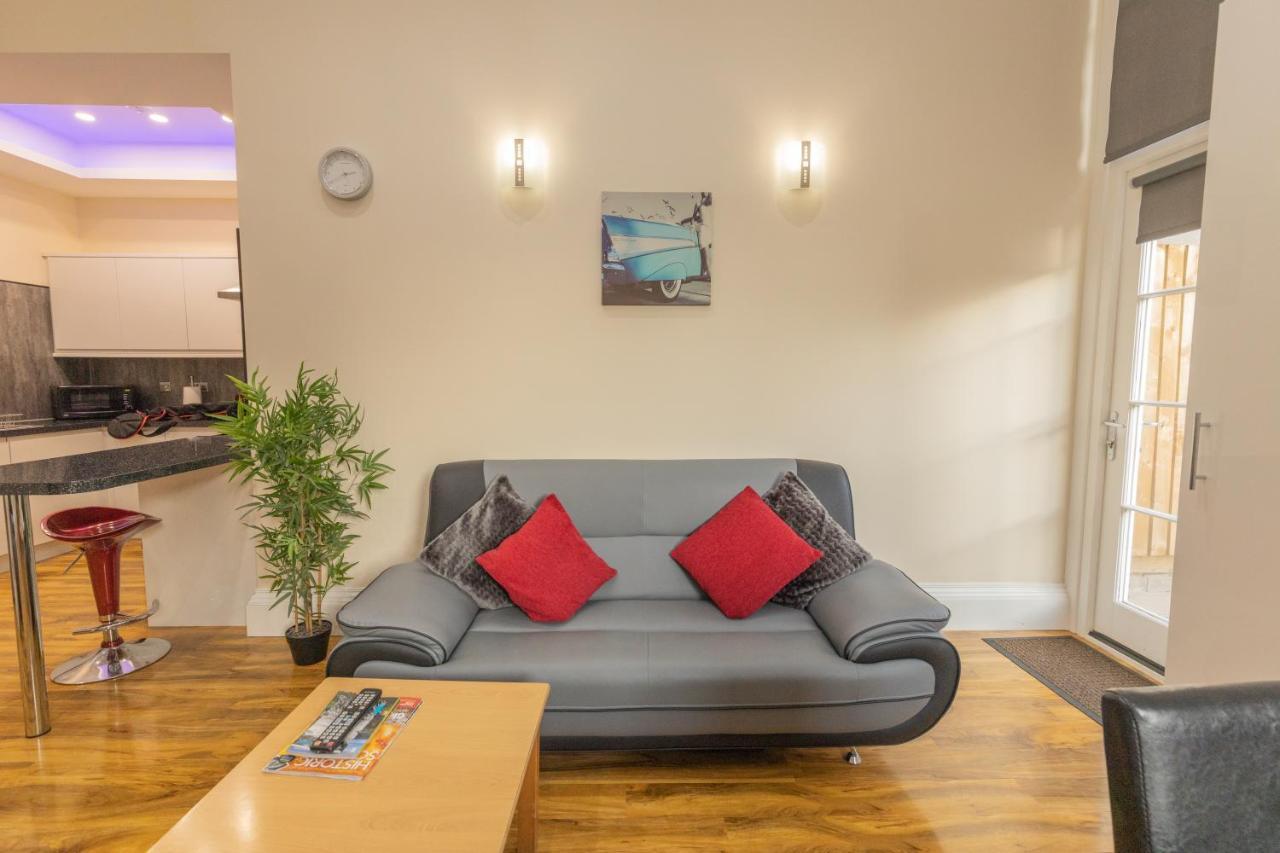 New 3-Bedroom Apartment Close To City Centre EDI Buitenkant foto