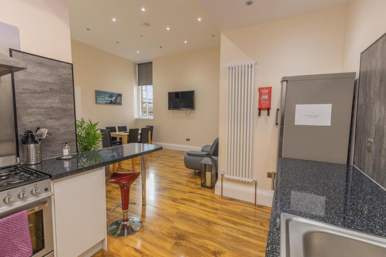 New 3-Bedroom Apartment Close To City Centre EDI Buitenkant foto