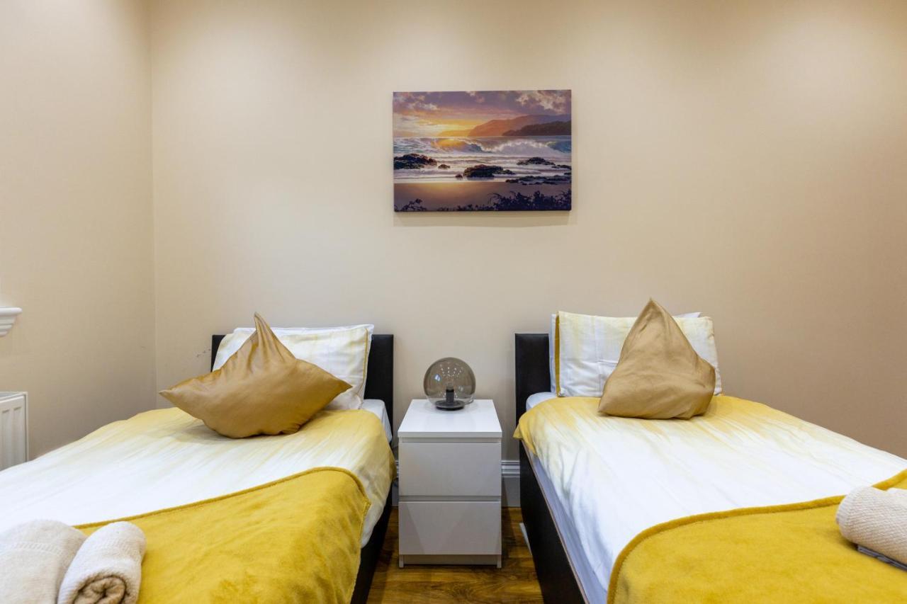 New 3-Bedroom Apartment Close To City Centre EDI Buitenkant foto