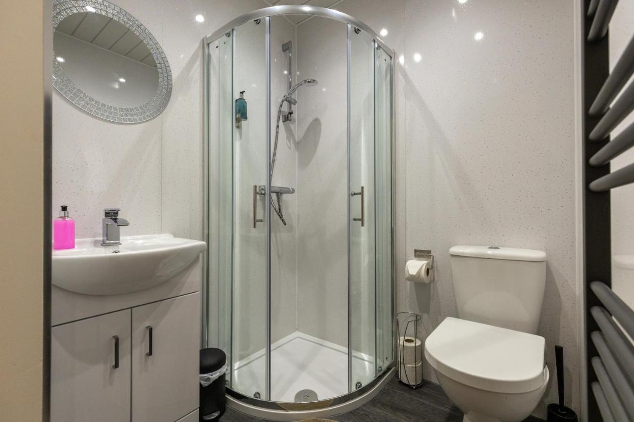 New 3-Bedroom Apartment Close To City Centre EDI Buitenkant foto