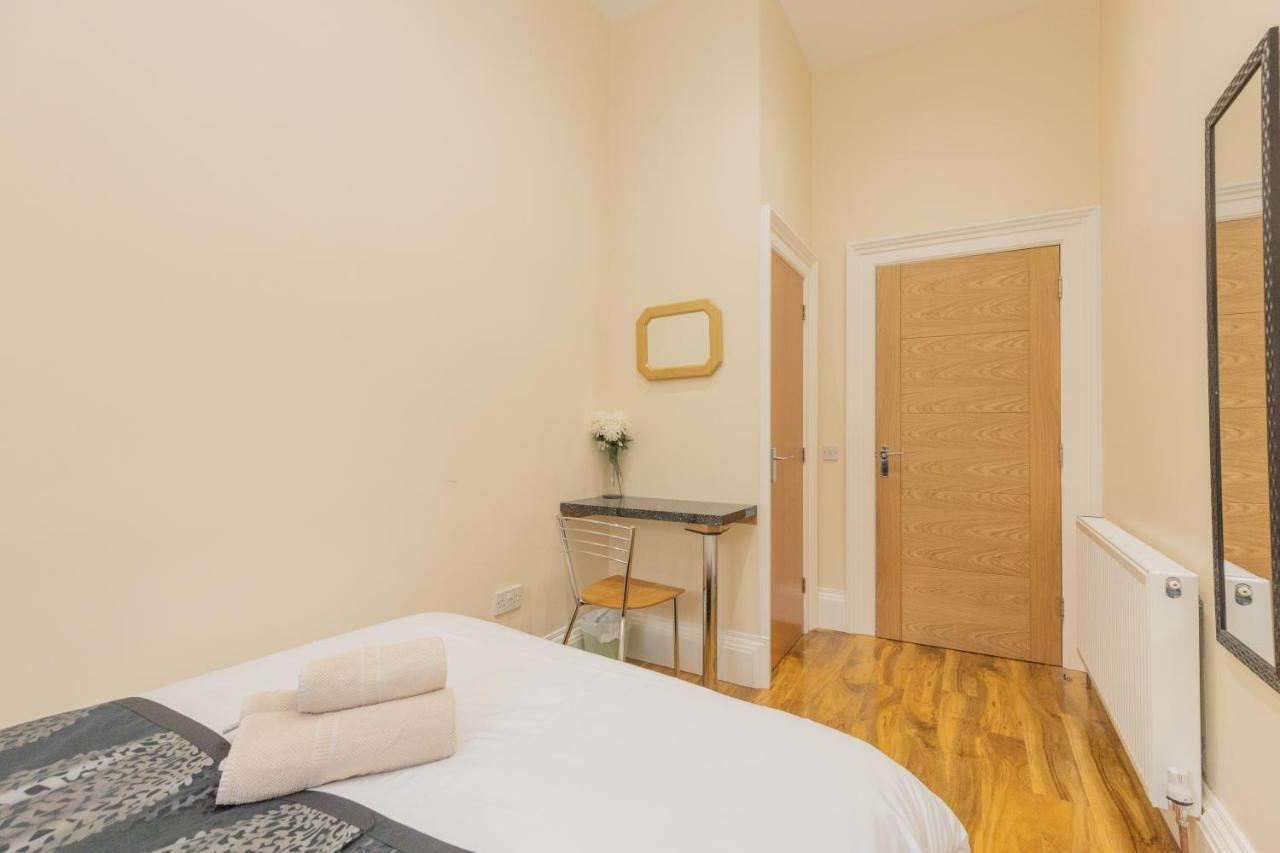 New 3-Bedroom Apartment Close To City Centre EDI Buitenkant foto